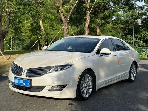 Lincoln MKZ 2014