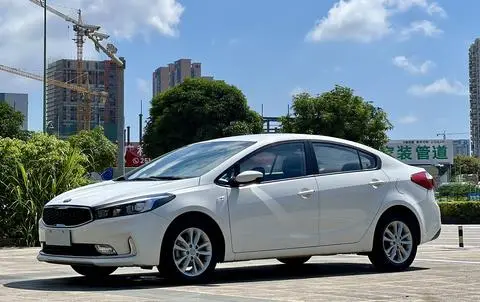 Kia K3 2016