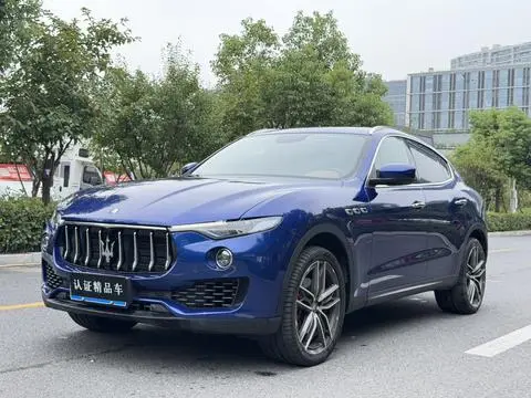 Maserati Levante 2018 — фото 1