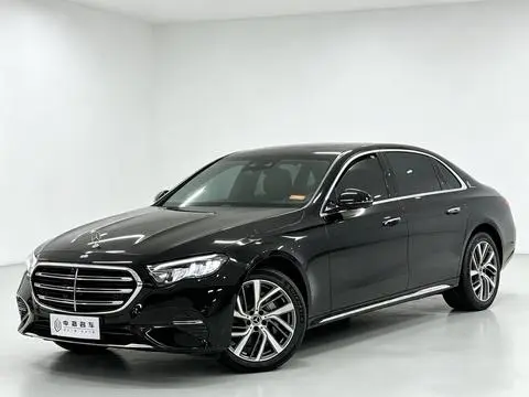 Mercedes-Benz E-Class 2025