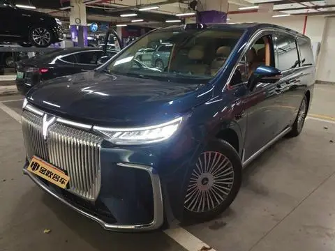 Voyah 梦想家 PHEV 2025