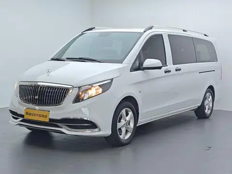 Mercedes-Benz 威霆 2020