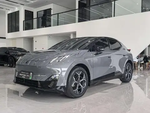 Lynk & Co 20 2025