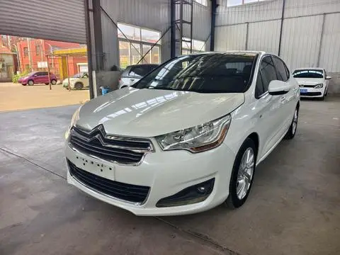 Citroën C4L 2013