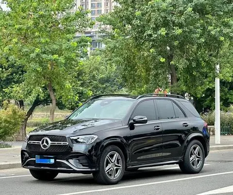 Mercedes-Benz GLE 2025