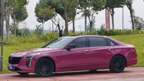 Cadillac CT6 2021