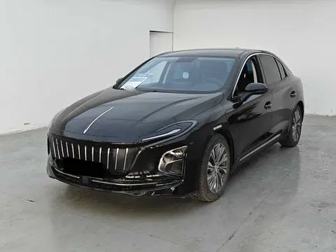 Hongqi E-QM5 2024