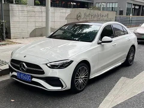 Mercedes-Benz C-Class 2024