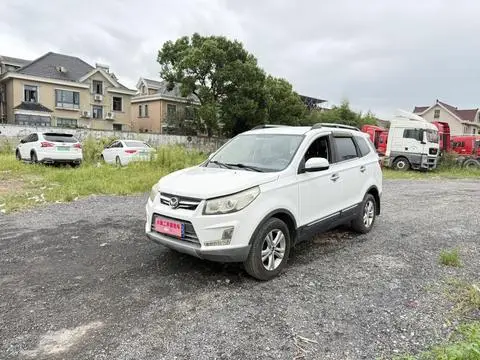 BAIC S3 2016