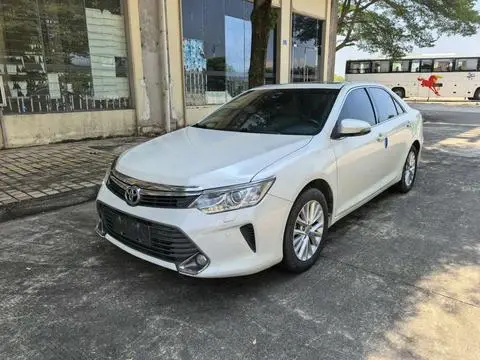 Toyota Camry 2015