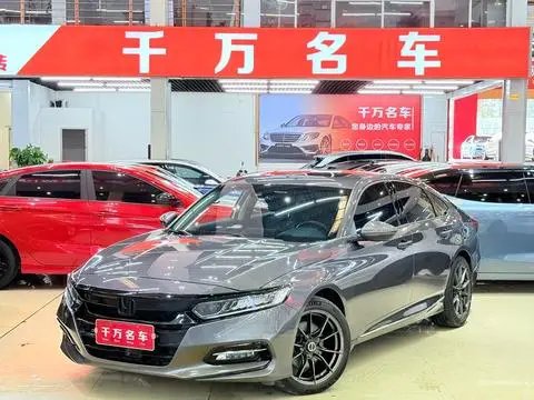 Honda Accord 2018 — фото 1
