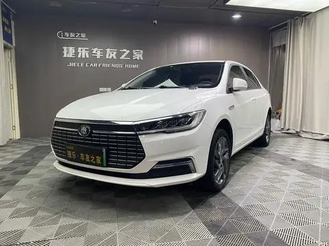 BYD 秦EV 2020