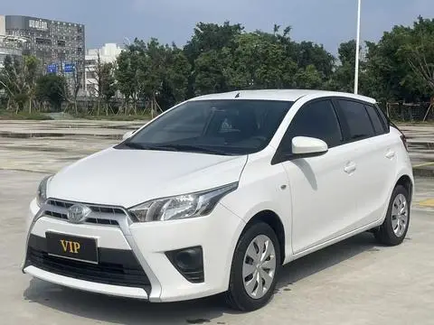 Toyota Yaris L Zhixuan 2015 — фото 1