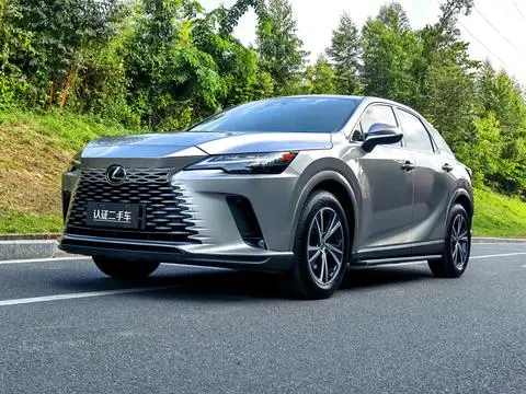 Lexus RX 2025