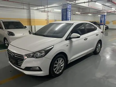 Hyundai 悦纳 2016