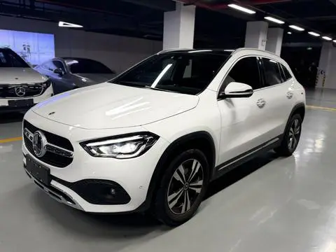 Mercedes-Benz GLA 2022 — фото 1