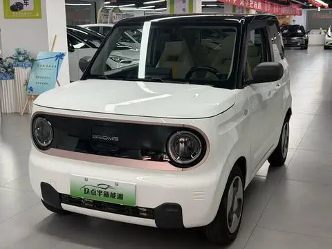 Geely 熊猫 2023