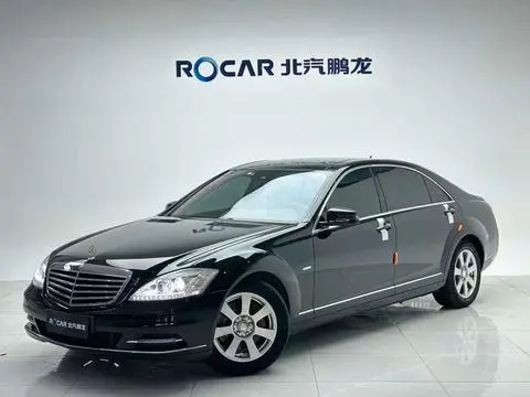 Mercedes-Benz S-Class 2012