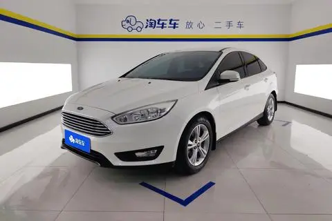 Ford Focus 2017 — фото 1