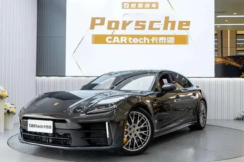 Porsche Panamera 2024