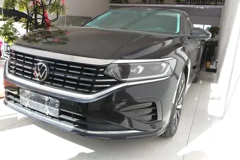 Volkswagen Passat 2022