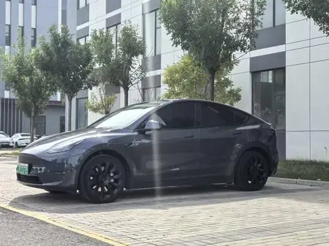 Tesla Model Y 2022 — фото 1