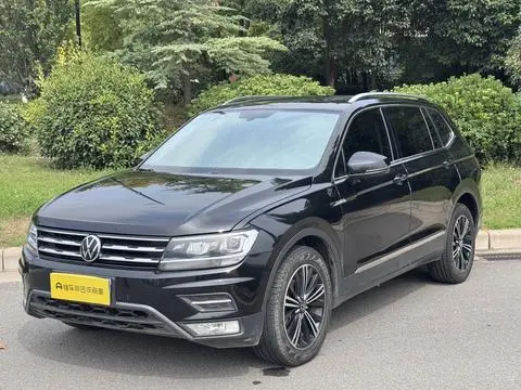 Volkswagen Tiguan L 2021 — фото 1