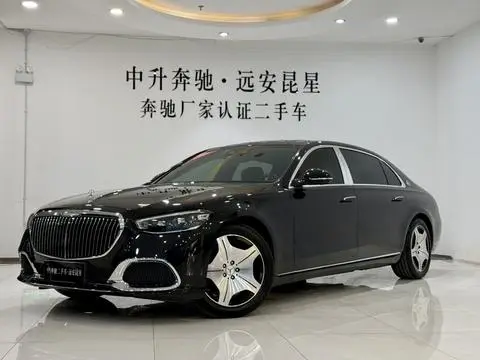 Mercedes-Benz 迈巴赫S-Class 2025