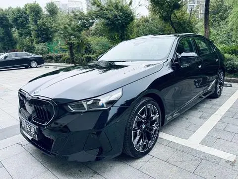 BMW 5 Series 2026