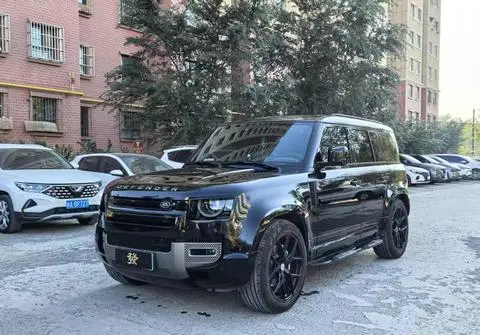 Land Rover 卫士 2025