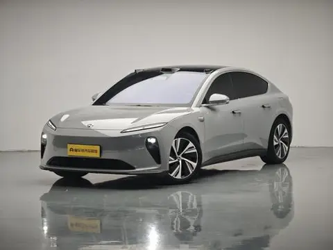 NIO ET5 2022