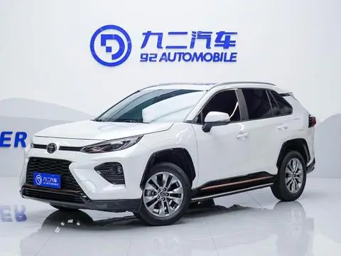 Toyota 威兰达 2024 — фото 1