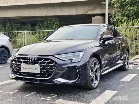 Audi A3 2026 — фото 1