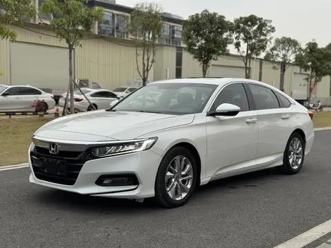 Honda Accord 2018 — фото 1