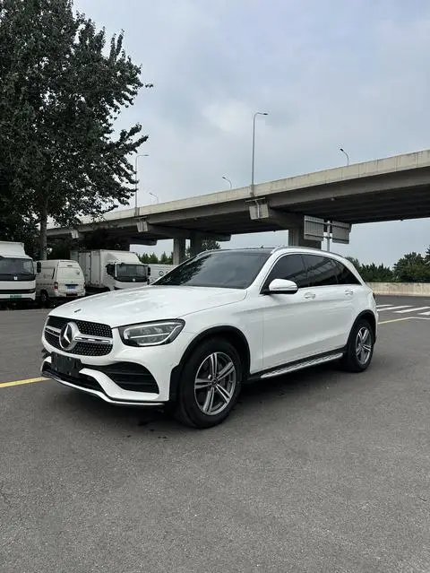 Mercedes-Benz GLC 2020 — фото 1