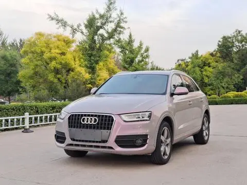 Audi Q3 2015 — фото 1
