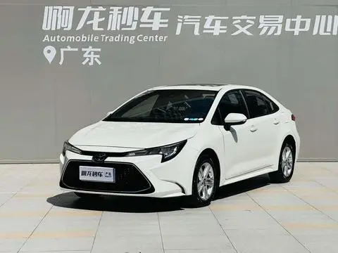 Toyota 雷凌 2019 — фото 1