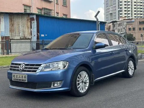 Volkswagen Lavida 2013