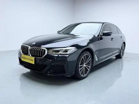 BMW 5 Series 2022 — фото 1