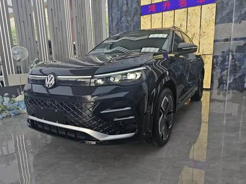 Volkswagen Tiguan L 2024