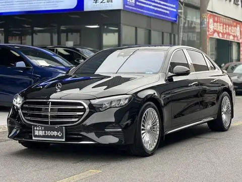 Mercedes-Benz E-Class 2024