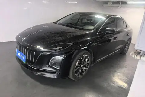 Hongqi E-QM5 2023