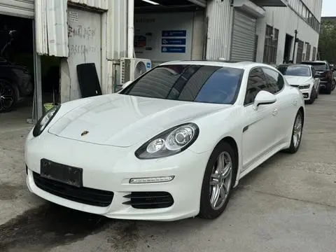 Porsche Panamera 2014