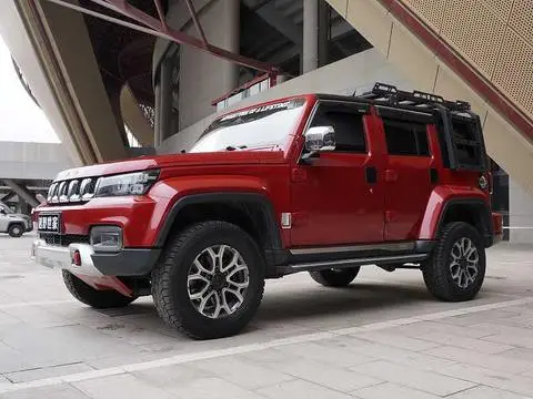 BAIC BJ40 2023 — фото 1