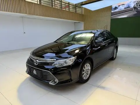 Toyota Camry 2015