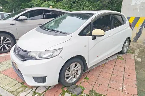 Honda Fit 2016 — фото 1