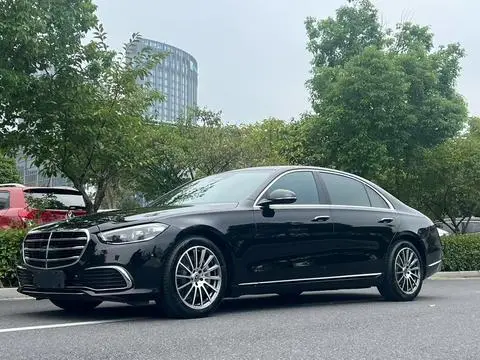 Mercedes-Benz S-Class 2024