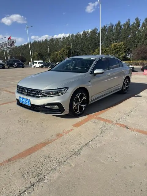Volkswagen Magotan 2023