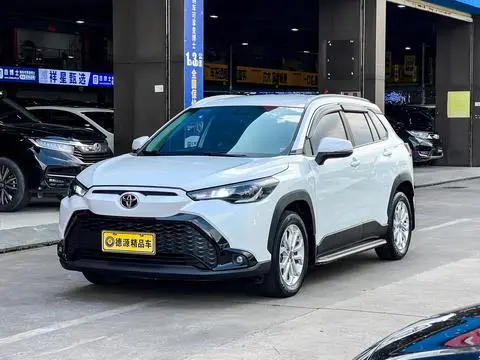 Toyota Frontlander 2024