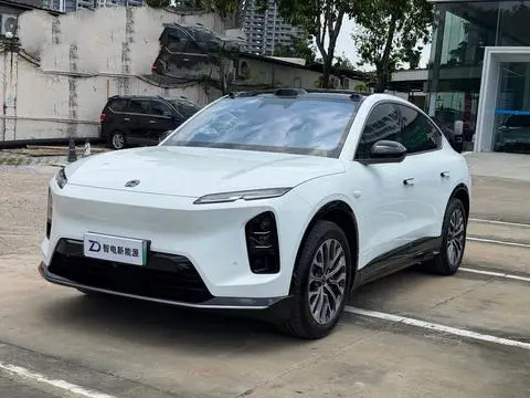 NIO EC6 2025